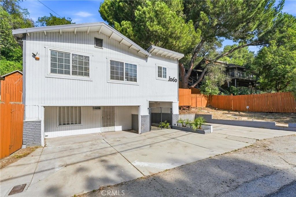 Photo of 1060 Carbon Canyon Road, Chino Hills, CA 91709 (MLS # CV26077278)