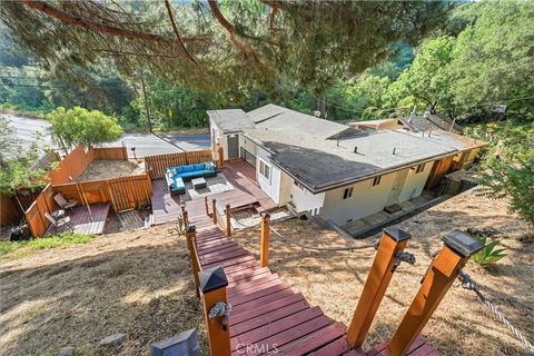 Photo of 1060 Carbon Canyon Road, Chino Hills, CA 91709 (MLS # CV26077278)