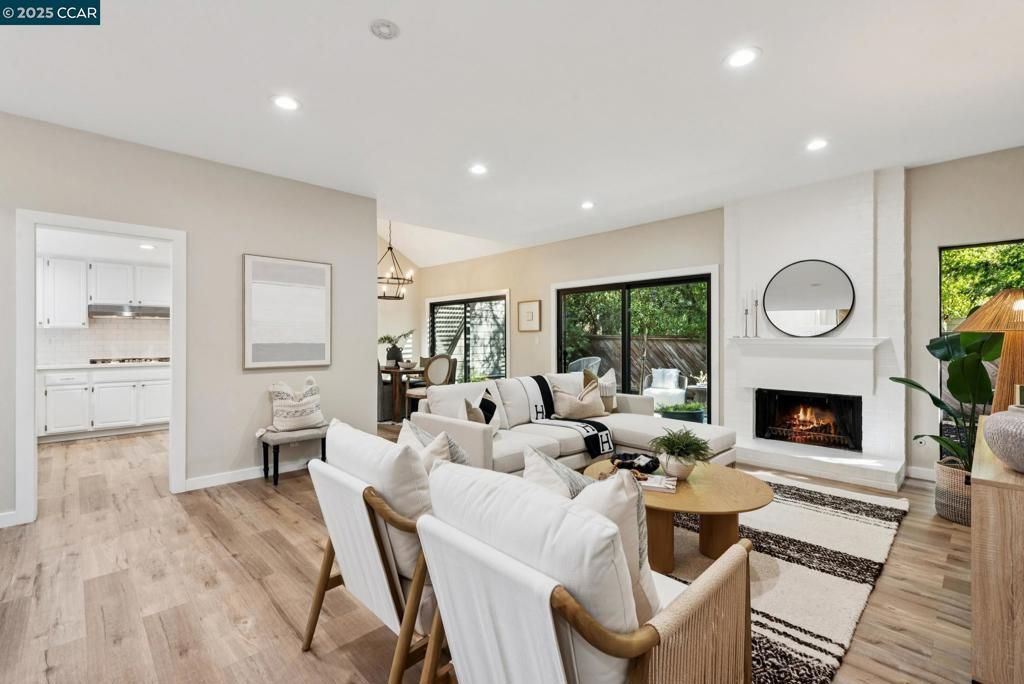 Photo of 1943 Highridge Ct, Walnut Creek, CA 94597 (MLS # 41114721)