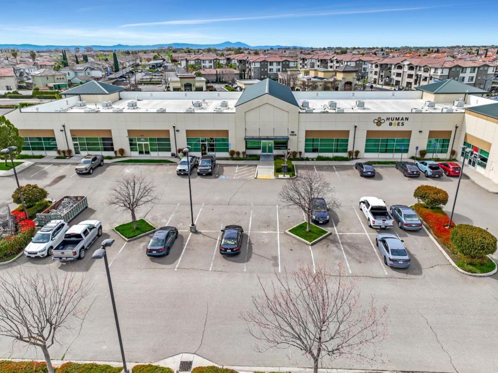 17270 Golden Valley Parkway