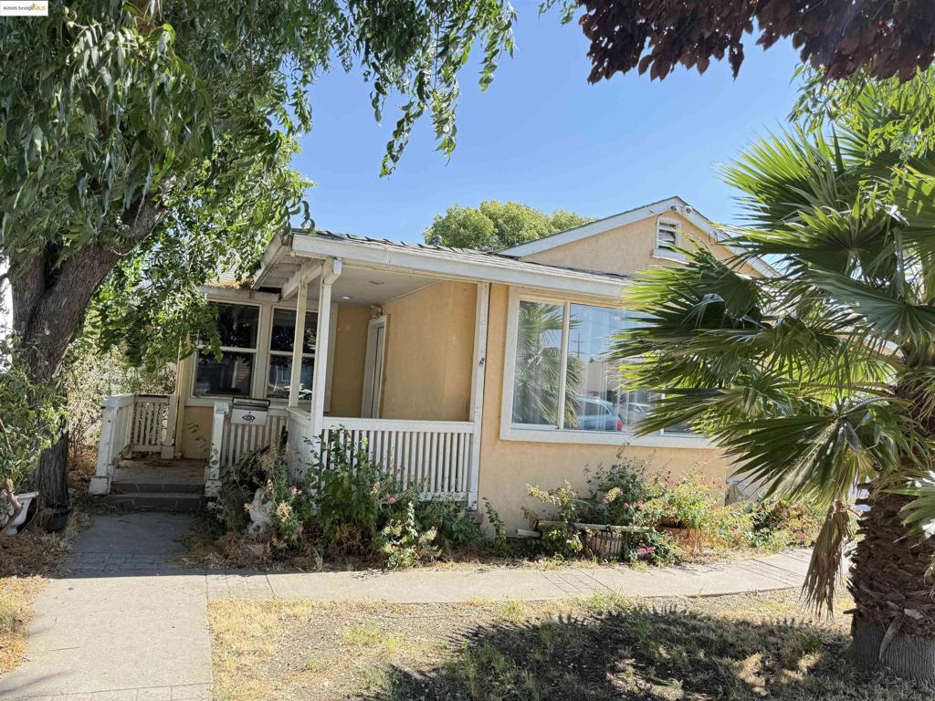 Fixer opportunity with potential. 2 bedrooms 1 bathroom. Previously updated kitchen. 1 car garage with another room behind garage and laundry room and possible 3rd bedroom. Backyard with detached building & storage shed.