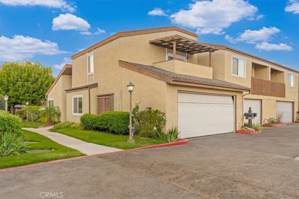 13951 Nadia Way 5