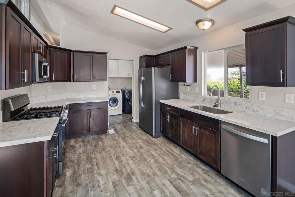 Linda Vista - Residential