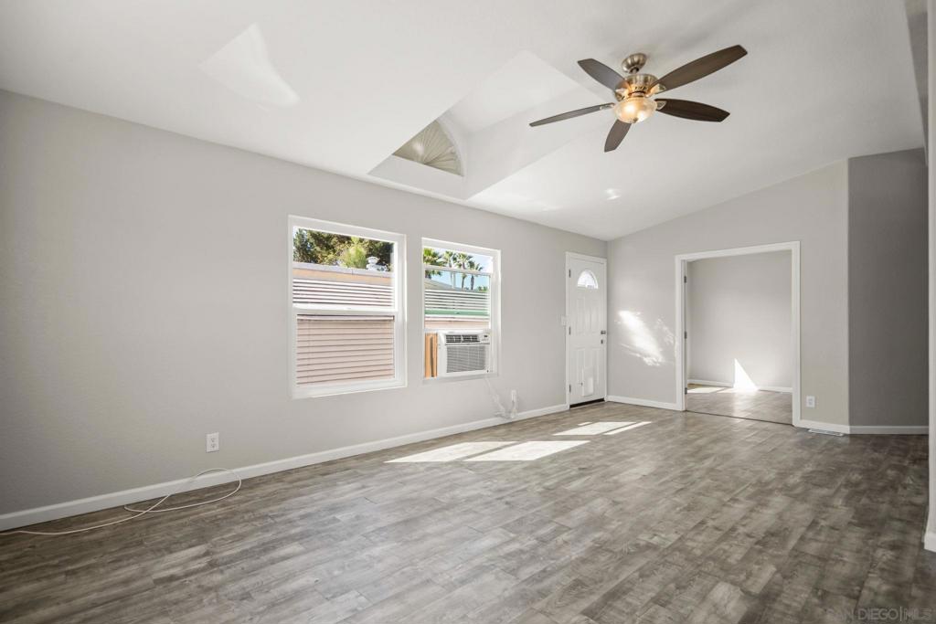 Linda Vista - Residential