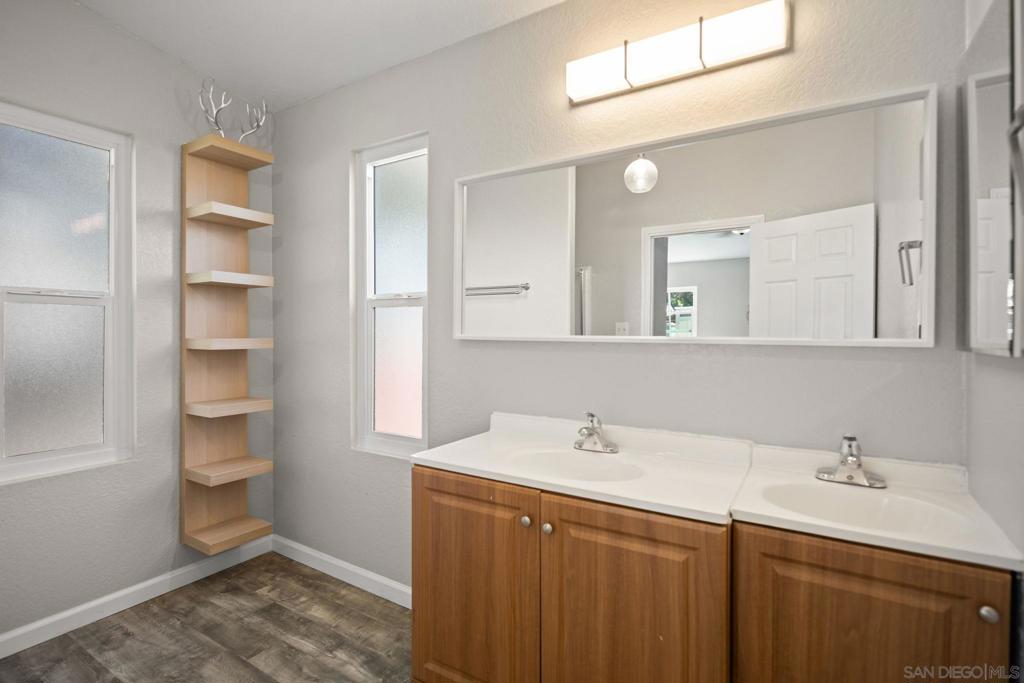 Linda Vista - Residential