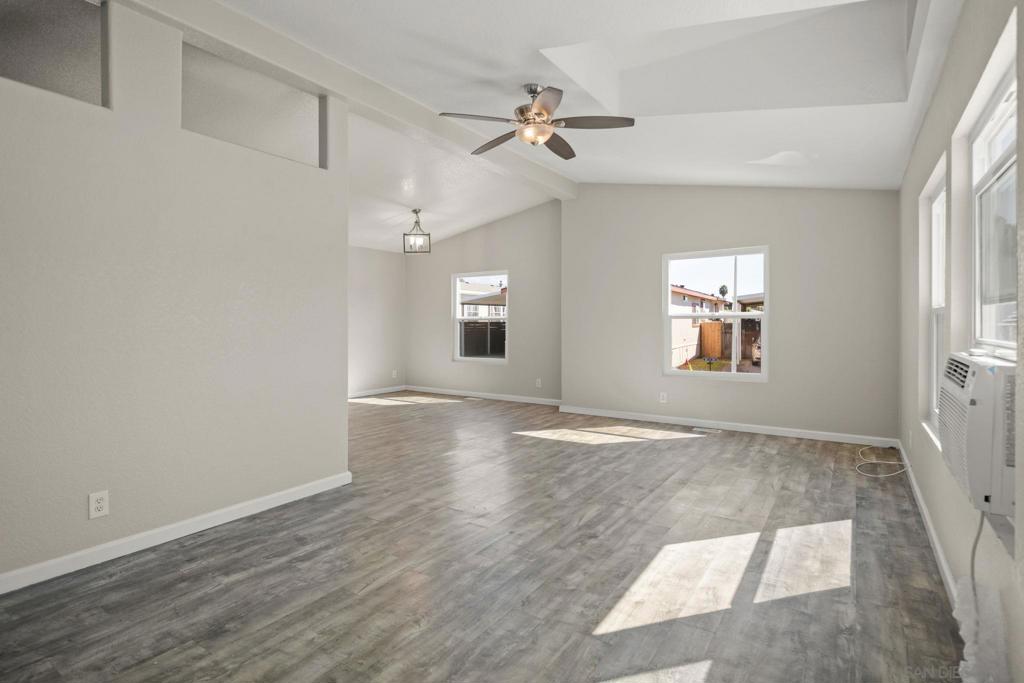Linda Vista - Residential