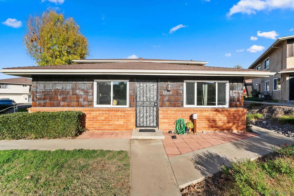 12156 Wintergreen Dr Dr