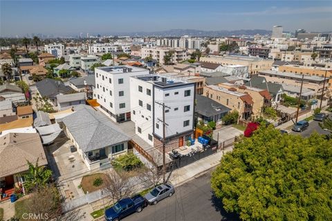 1135 S Ardmore Avenue Los Angeles CA 90006