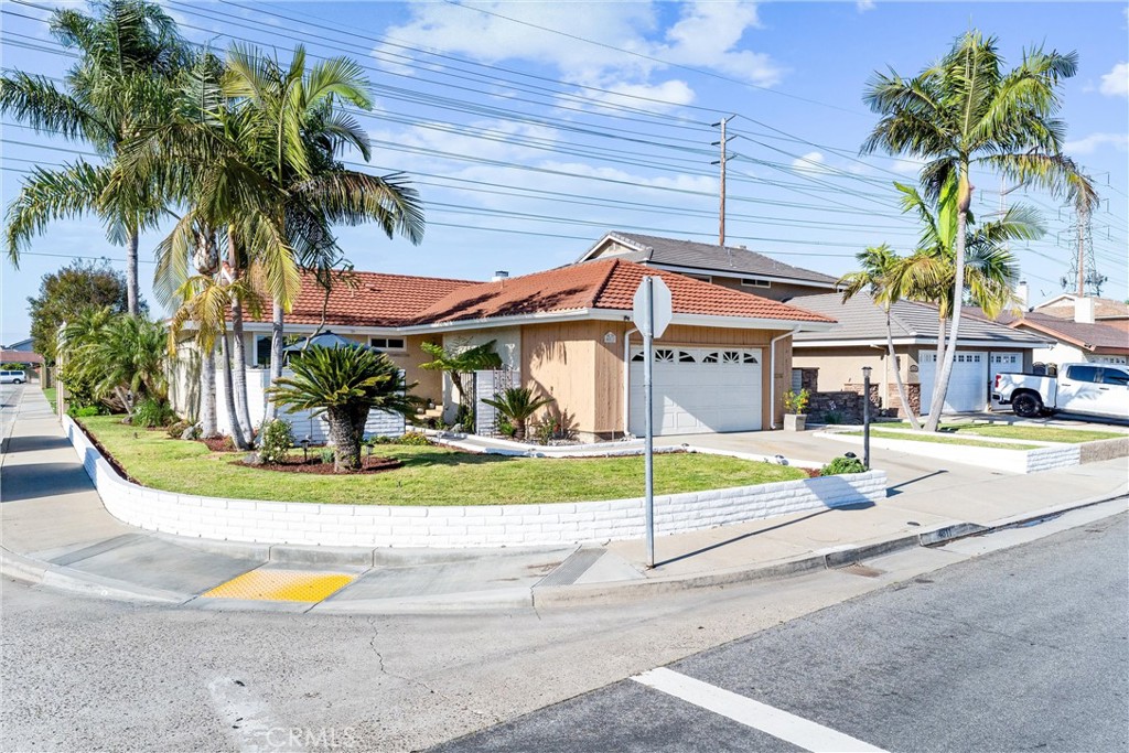 4811 Sharon Drive