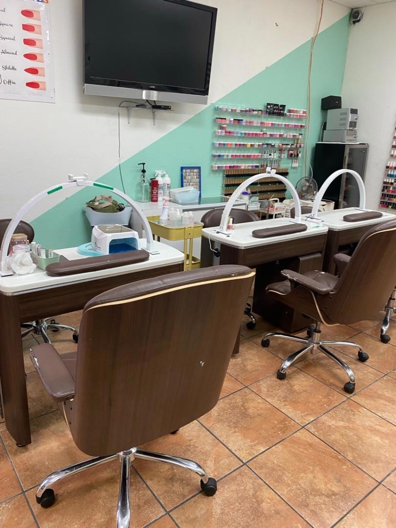 1620 1620 El Camino Real c