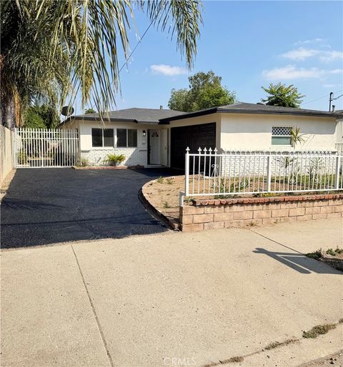 Photo of 14840 Polk Street, Sylmar, CA 91342 (MLS # SR26081139)