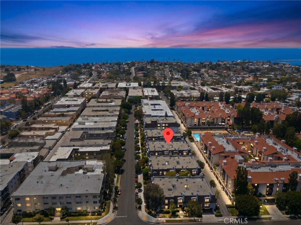 8125 Redlands Street 109