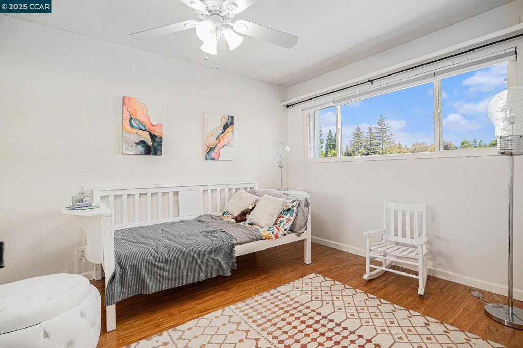 WALNUT FOREST - Residential