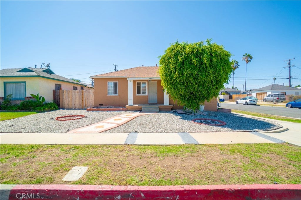 15401 Faysmith