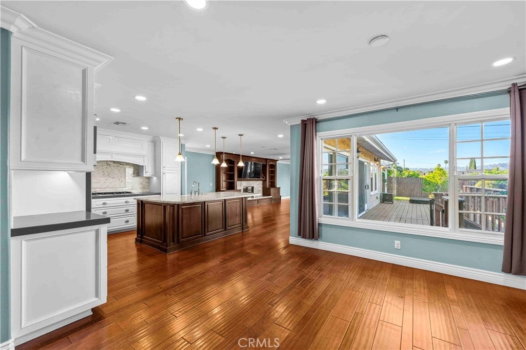 2231 Branford