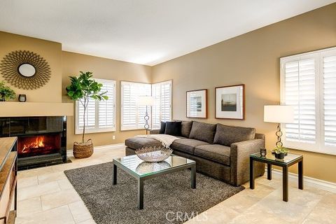 Photo of 2439 Paseo Circulo, Tustin, CA 92782 (MLS # PW26080327)
