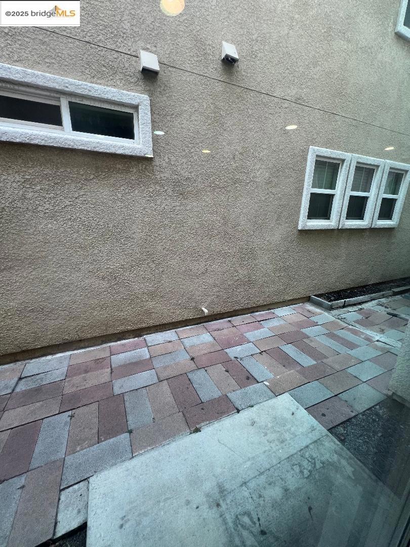 Not Listed - Residential Lease
