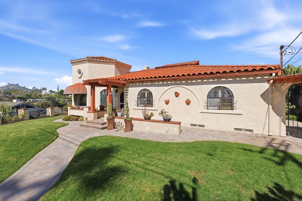 Photo of 4557 Mayapan Drive, La Mesa, CA 91941 (MLS # NDP2601981)