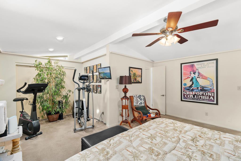 Thunderbird C.C. - Residential