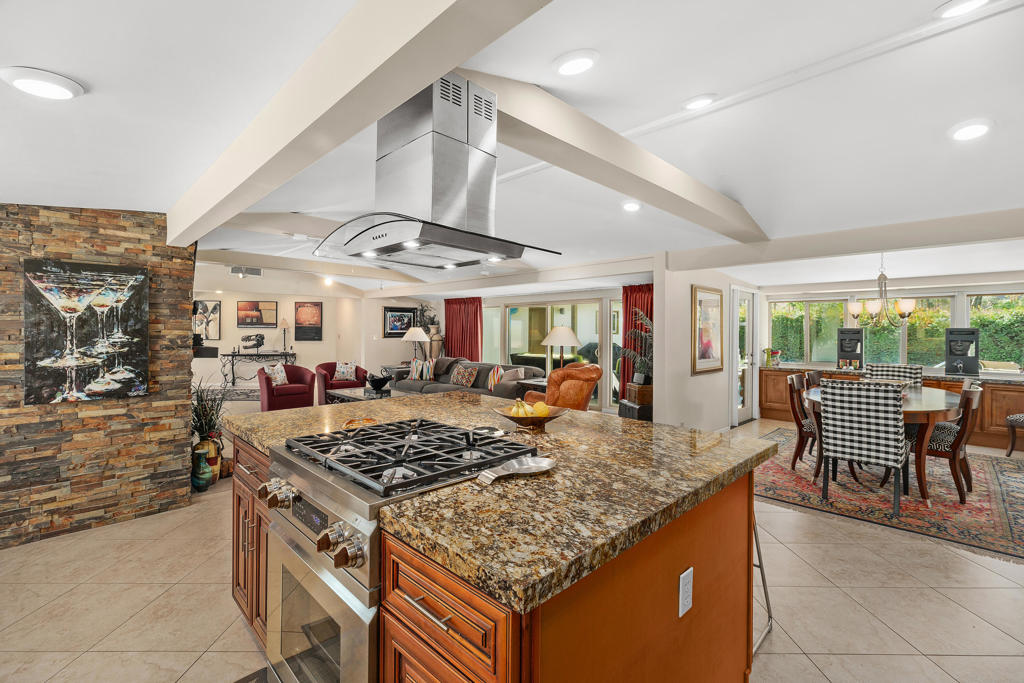 Thunderbird C.C. - Residential