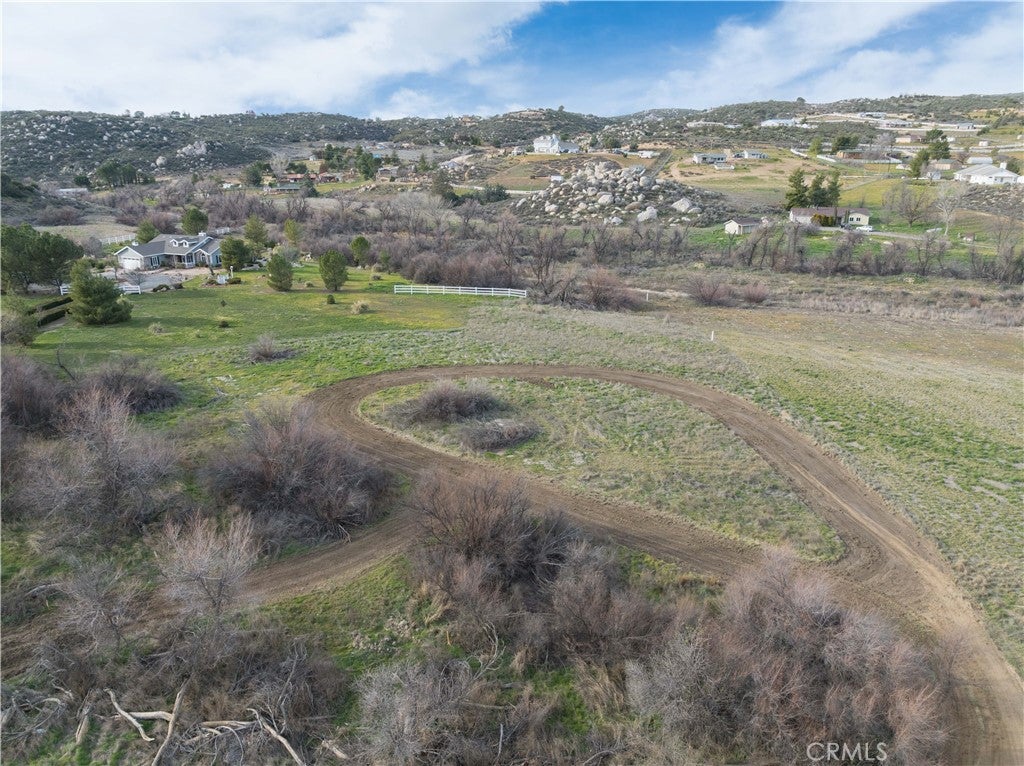 662 Saddleback Drive