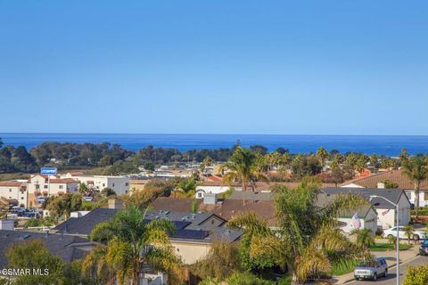 Photo of 618 Vista Pacifica Circle, Pismo Beach, CA 93449 (MLS # 225005110)