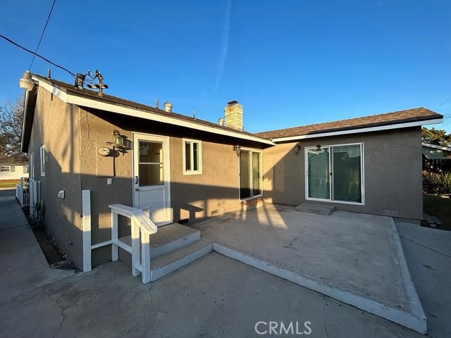 408 E Jacaranda