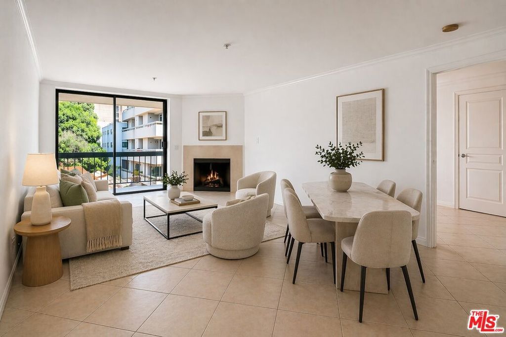 Photo of 7320 Hawthorn Avenue #207, Los Angeles, CA 90046 (MLS # 26644087)