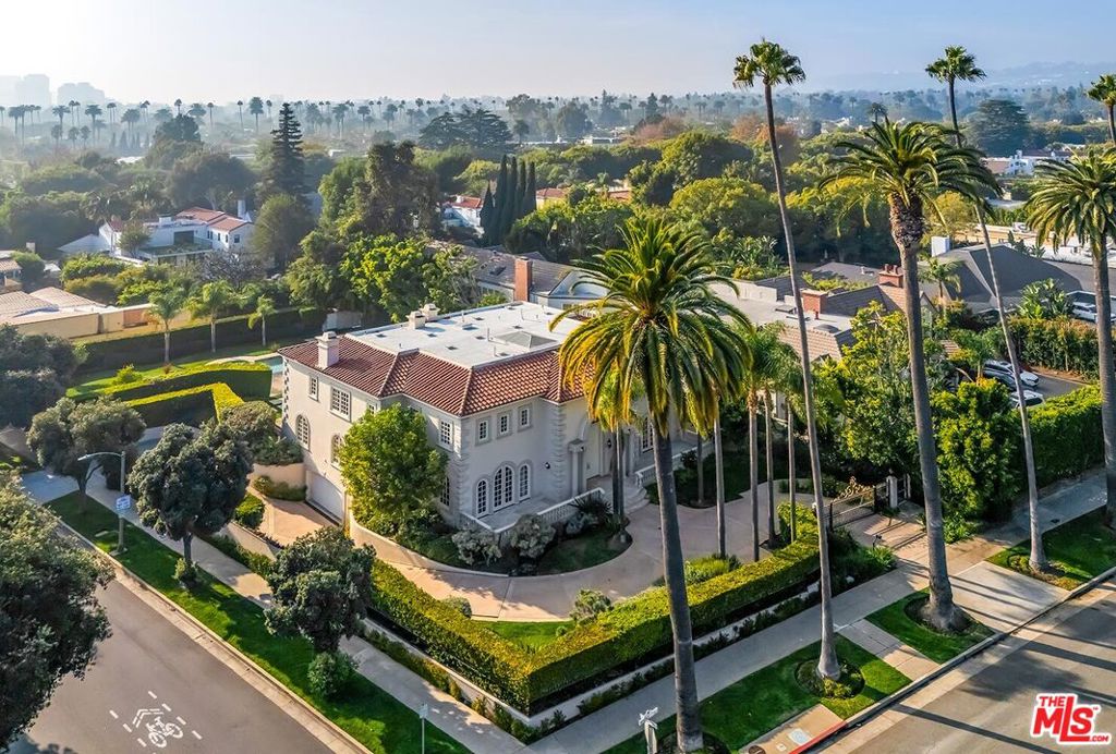 701 N Beverly Drive