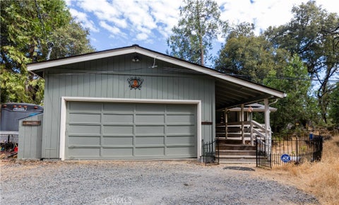 Photo of 21871 Fallview DR, Sonora, CA 95370 (MLS # ND26228751)