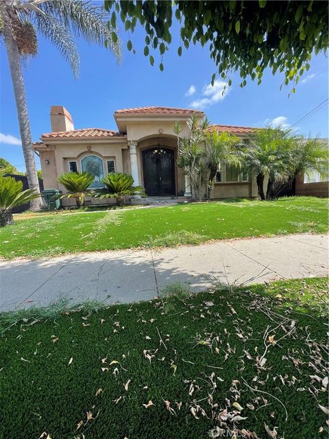 Photo of 7915 Harper Ave, Downey, CA 90241 (MLS # DW26084014)