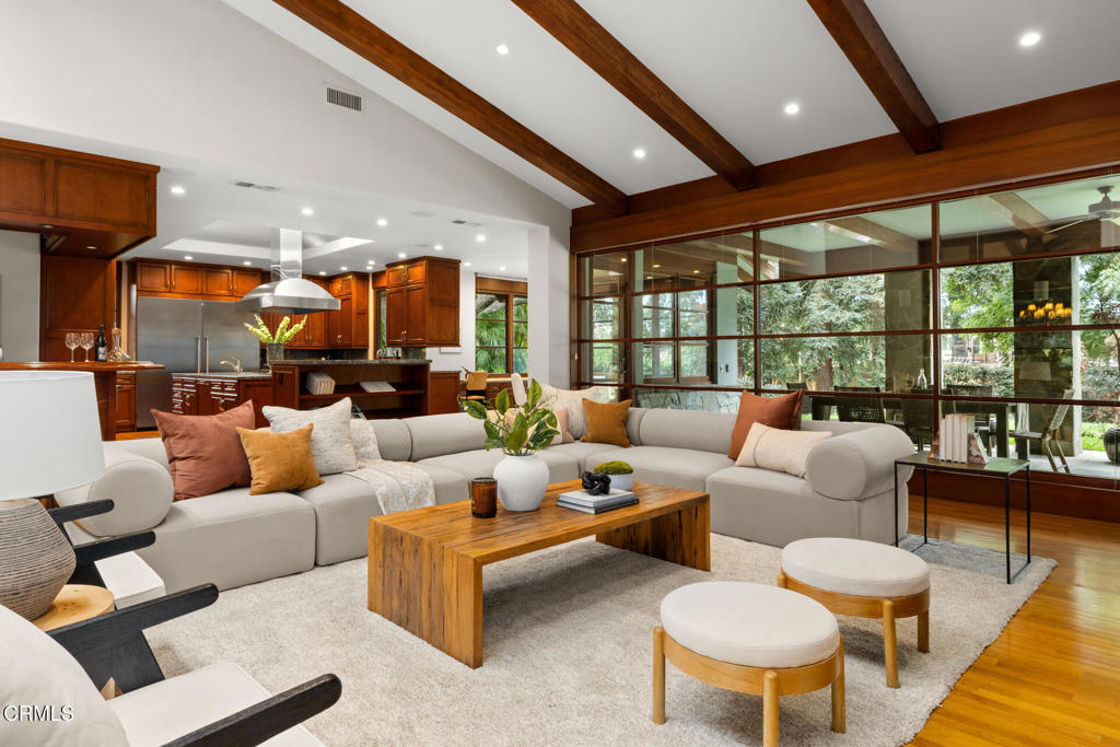 Properties 4 921 Chapea Road