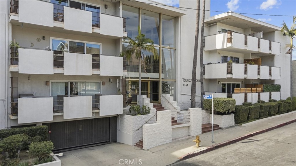 4445 Cartwright Avenue 106