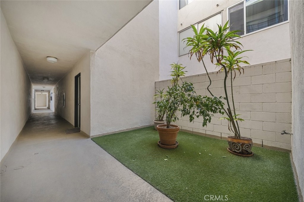 4445 Cartwright Avenue 106