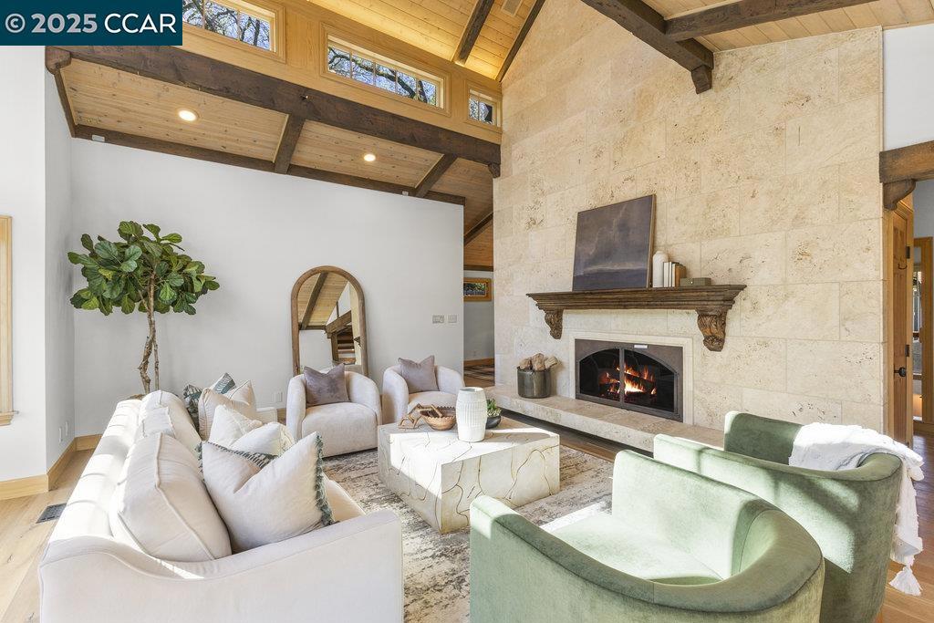 1111 Stone Valley Rd