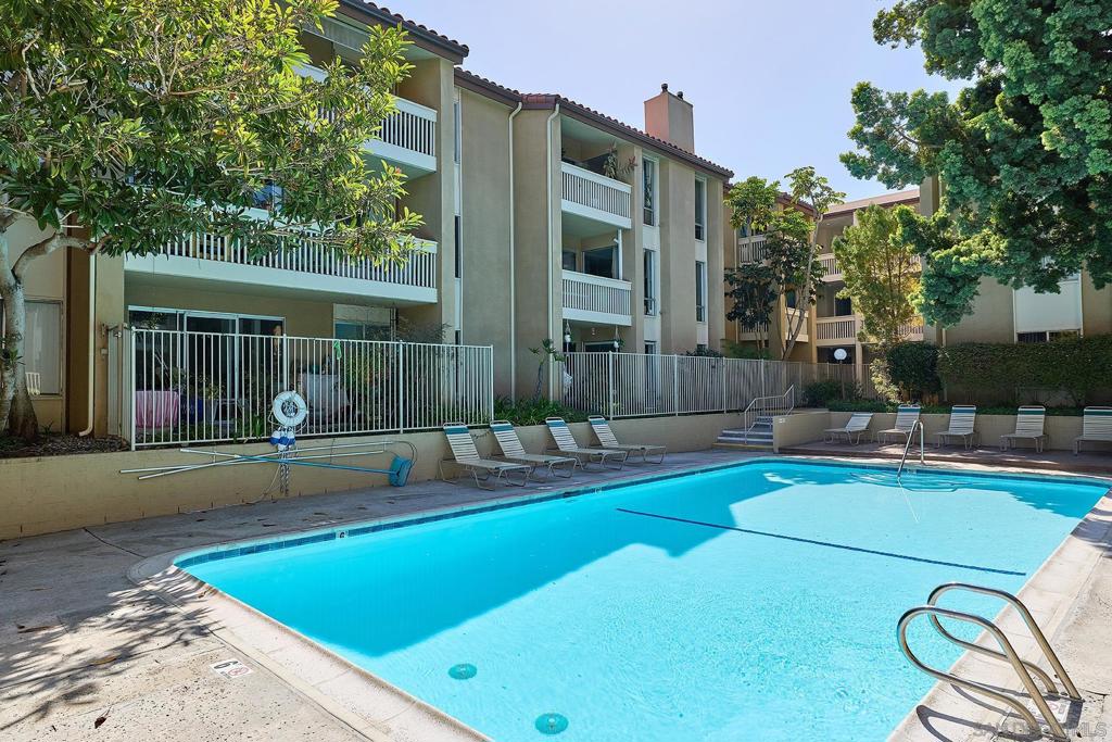 Pacific Beach - Residential