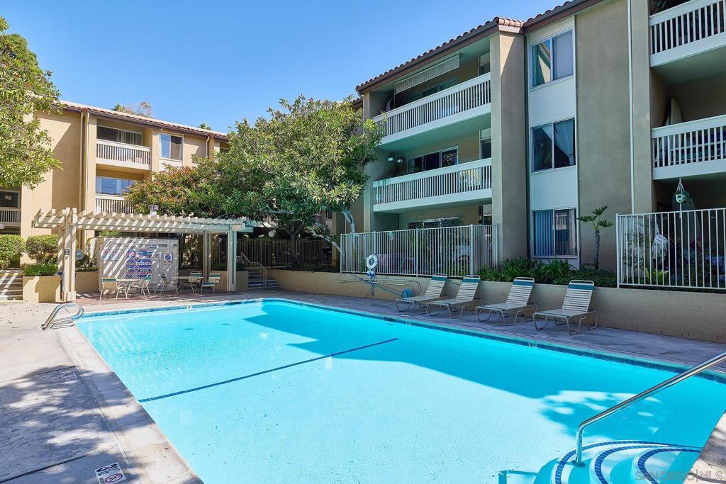 Pacific Beach - Residential