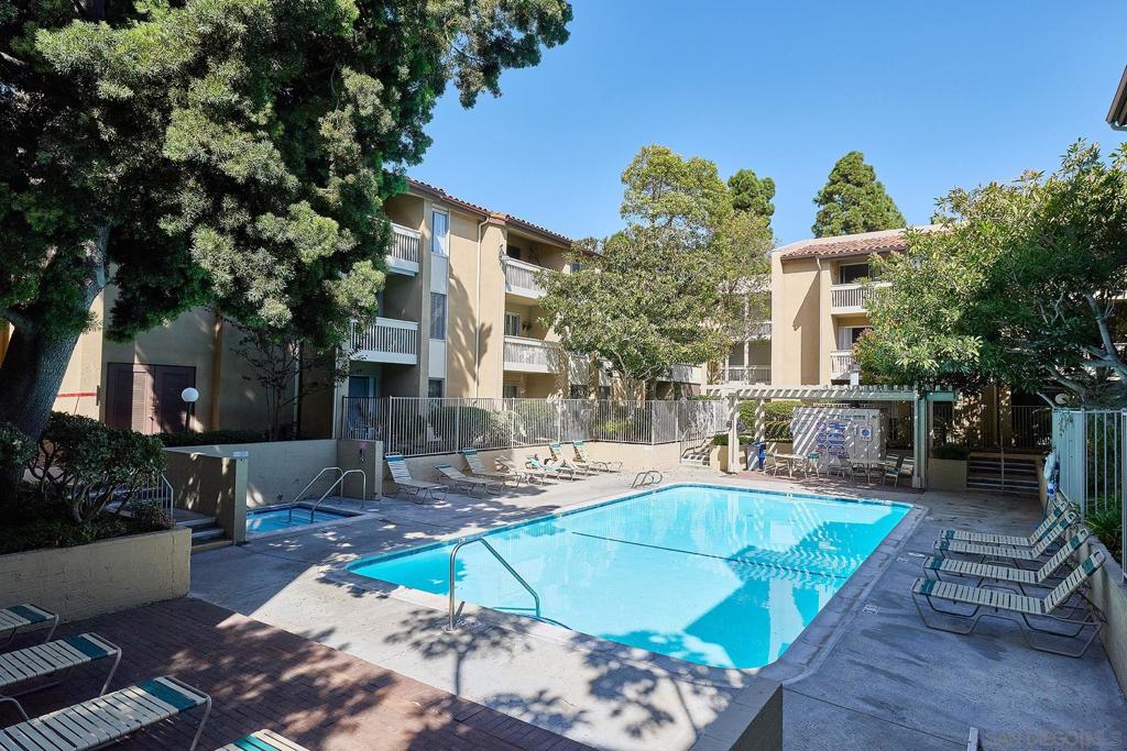 Pacific Beach - Residential