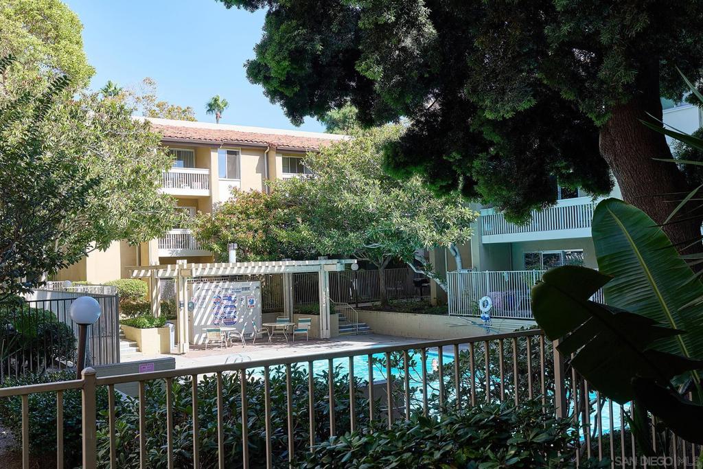 Pacific Beach - Residential