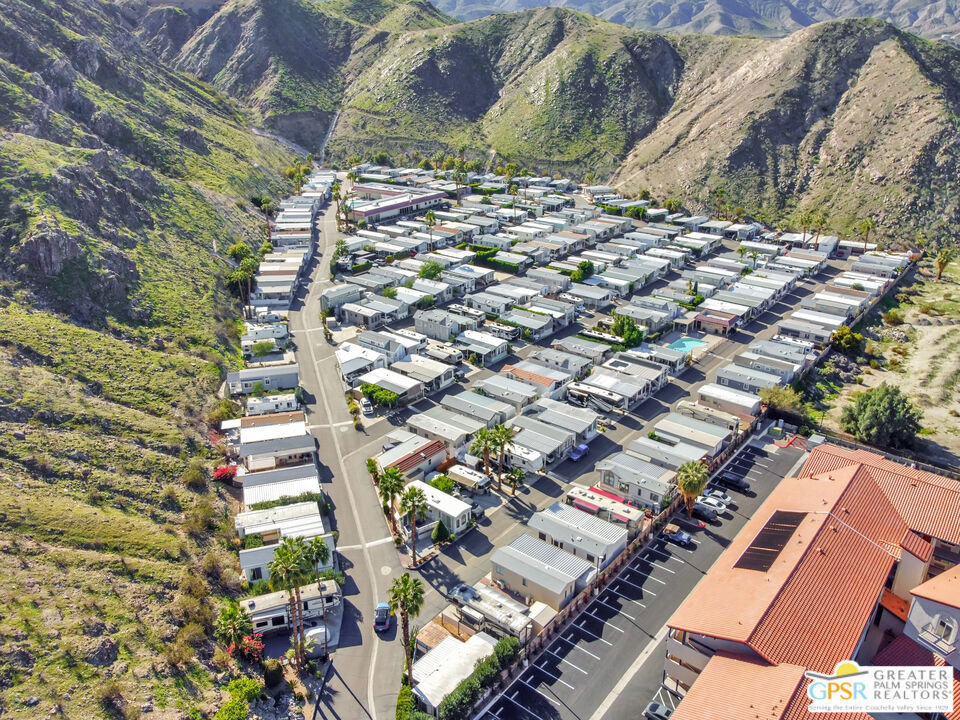 69333 E Palm Canyon Drive 33