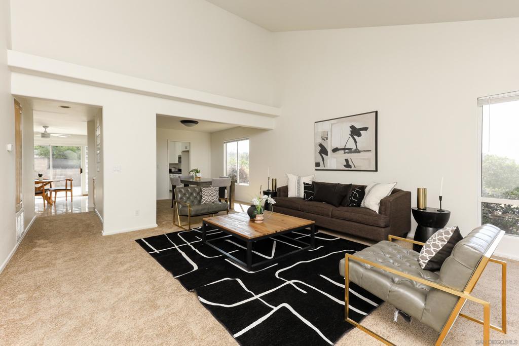 9977 Cristobal Dr