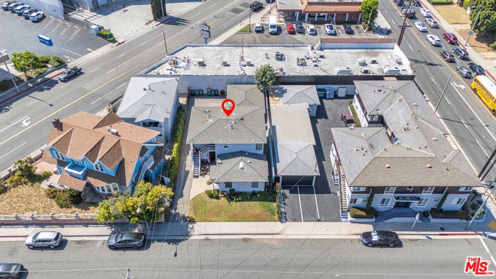 9 W Pine Street