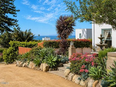 Tiny photo for 63 Lincoln Drive, Ventura, CA 93001 (MLS # V1-36315)