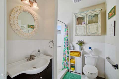 Tiny photo for 63 Lincoln Drive, Ventura, CA 93001 (MLS # V1-36315)