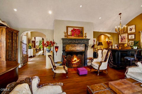 Tiny photo for 63 Lincoln Drive, Ventura, CA 93001 (MLS # V1-36315)