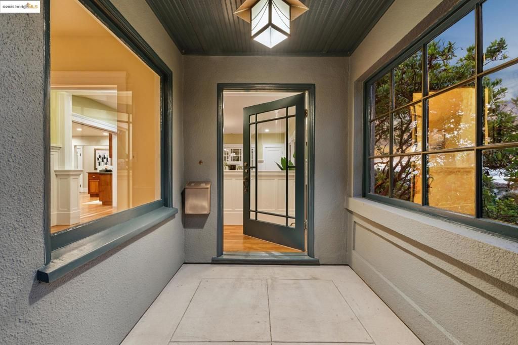 Photo of 815 Spruce St St, Berkeley, CA 94707 (MLS # 41114836)