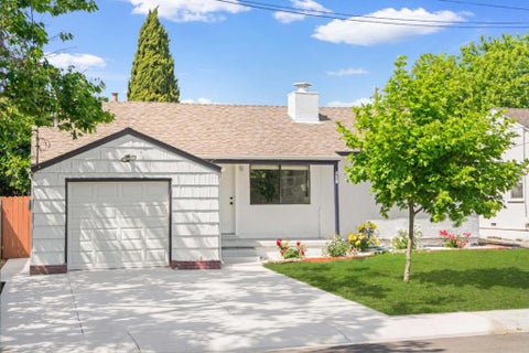 Photo of 819 Bockman Road, San Lorenzo, CA 94580 (MLS # ML82061122)