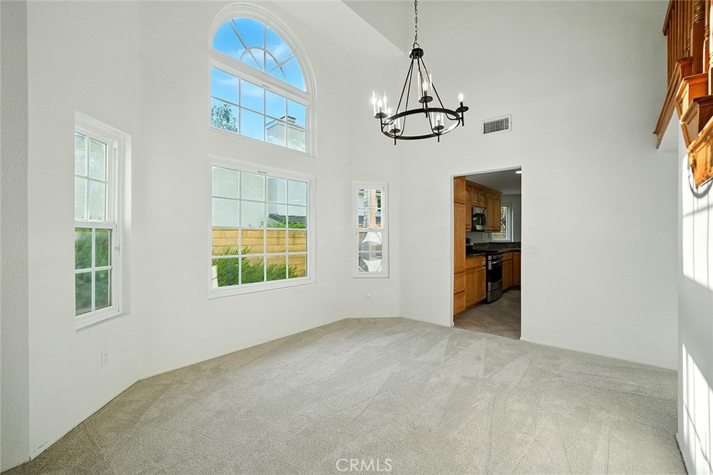 609 Calle Santa Barbara