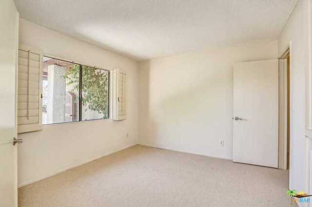 Vista Del Montana - Residential