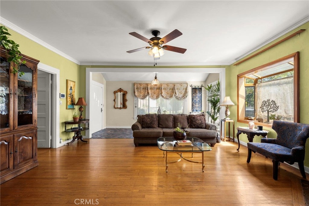 4406 Prospect